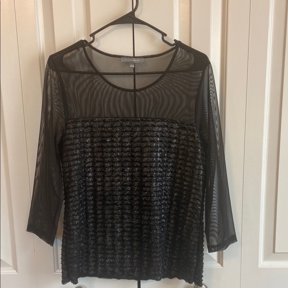 Black Graphic Boxy 3/4 Sleeve Blouse by New York Collection - Picture 2 of 6